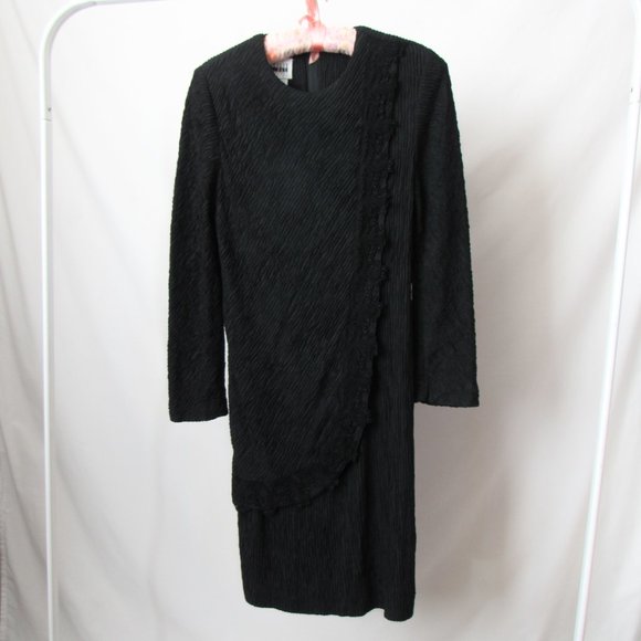 VINTAGE Classic Black Cocktail Dress Mini Sheath Dress-8 petite, fits like a 6 - Picture 15 of 15